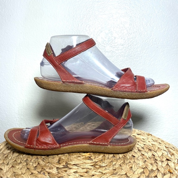 camper red sandals